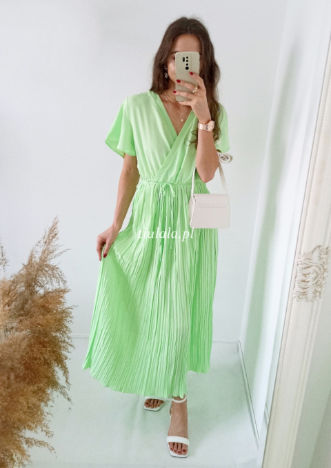 Chloe - kopertowa sukienka z plisowanym dołem zielona