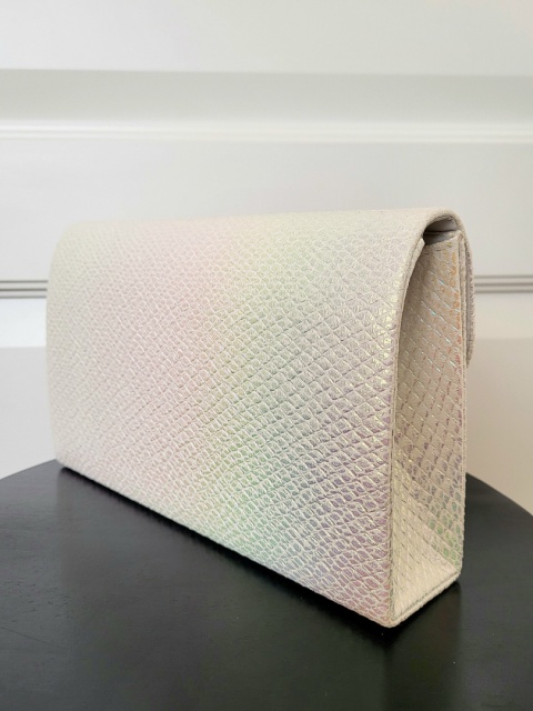 Biała torebka kopertówka Night Moon