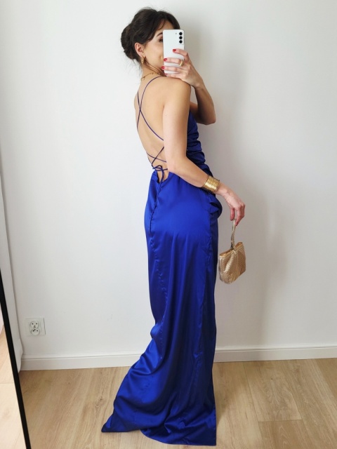 Chabrowa satynowa sukienka na ramiączkach L