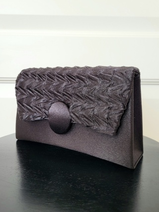 Czarna torebka kopertówka Soft Black