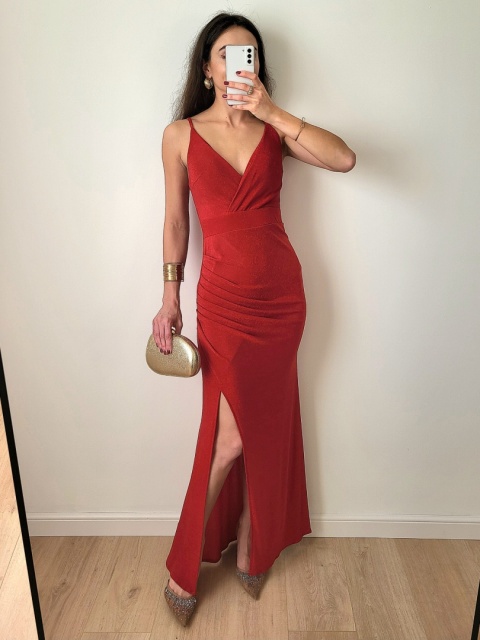 Czerwona długa sukienka brokatowa z rozcięciem Lena