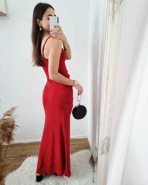 Czerwona długa sukienka brokatowa z rozcięciem Lena