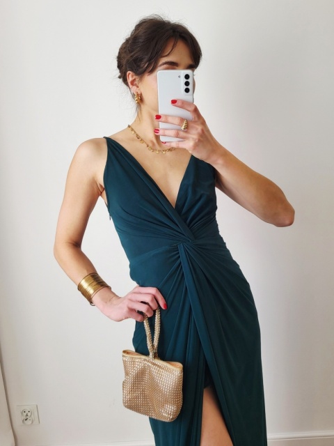 Długa sukienka na ramiączkach butelkowa zieleń XS