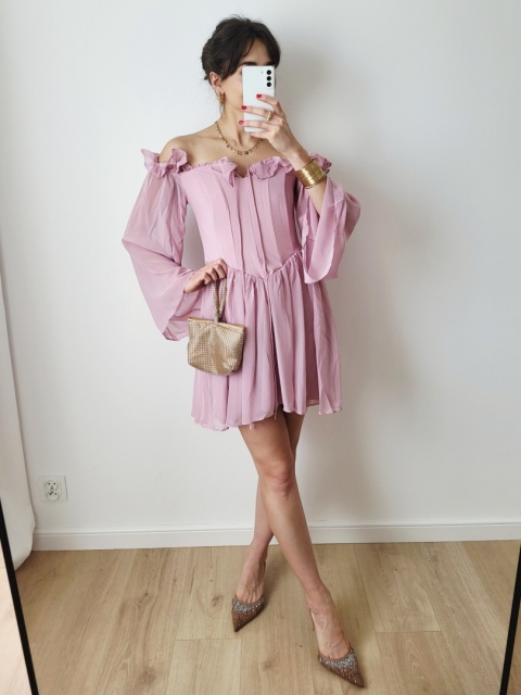 Krótka rozkloszownaa sukienka z gorsetem XXS