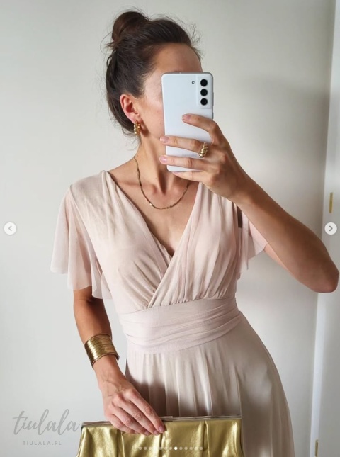 Latika tiulowa sukienka maxi beżowa