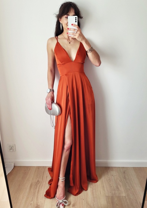 Marry miedziana sukienka maxi z odkrytymi plecami z kieszeniami