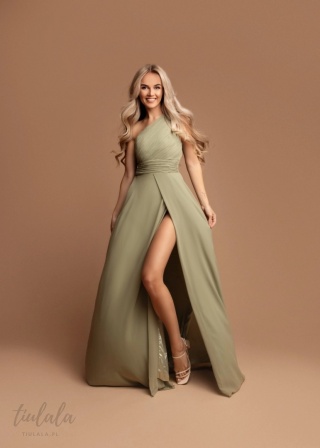 Nadia pistacjowa sukienka maxi na jedno ramie