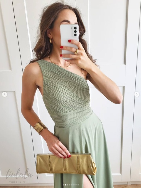 Nadia pistacjowa sukienka maxi na jedno ramie