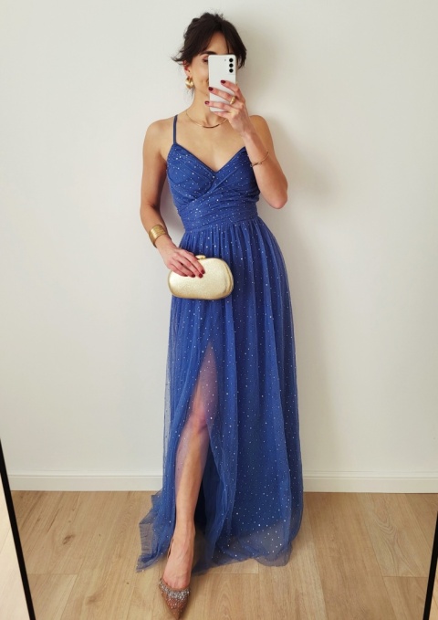Niebieska tiulowa sukienka maxi zdobiona