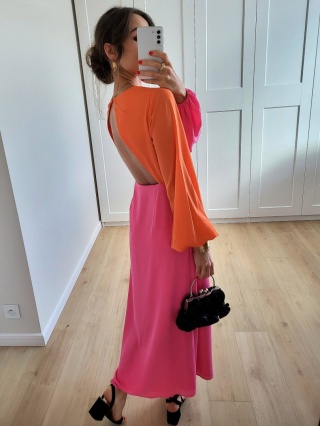 Dwukolorowa sukienka z długim rękawem