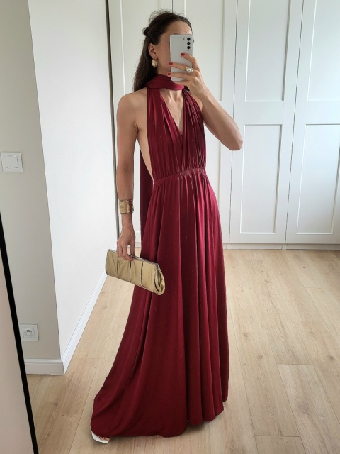 Bordowa długa sukienka wiązana manyway