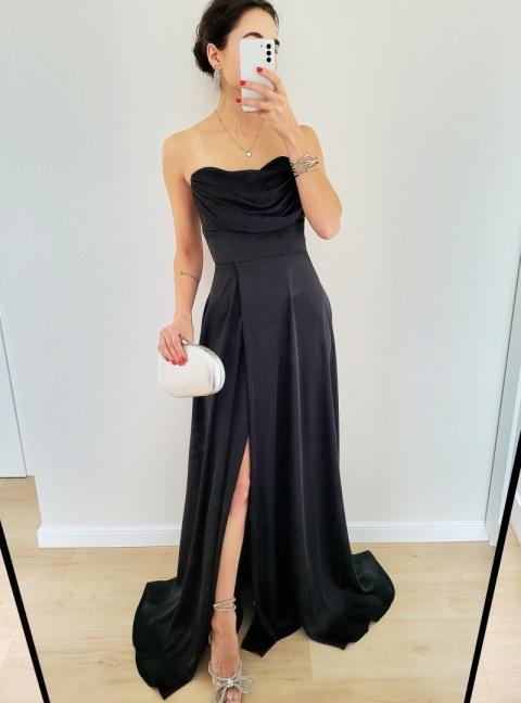 Satini czarna długa sukienka z gorsetem rozkloszowana