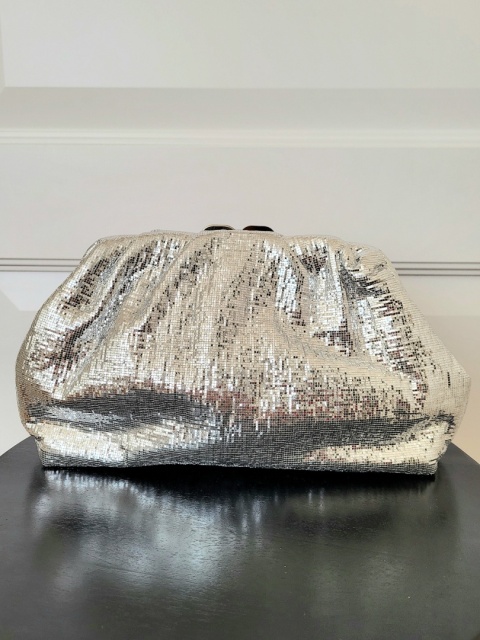 Srebrna błyszcząca torebka Moonlight