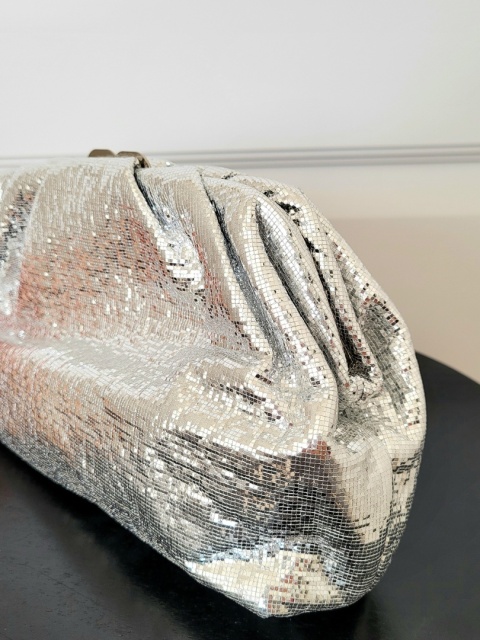 Srebrna błyszcząca torebka Moonlight