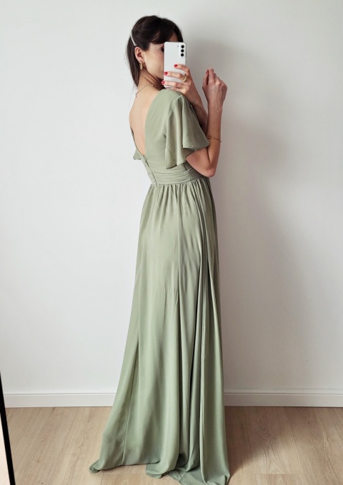Tessa pistacjowa długa sukienka o zwiewnym kroju